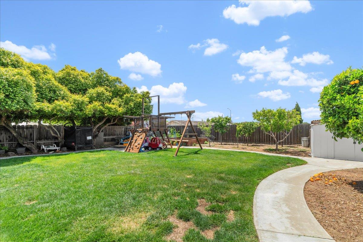 Detail Gallery Image 21 of 21 For 820 Clearview Dr, Hollister,  CA 95023 - 3 Beds | 2 Baths