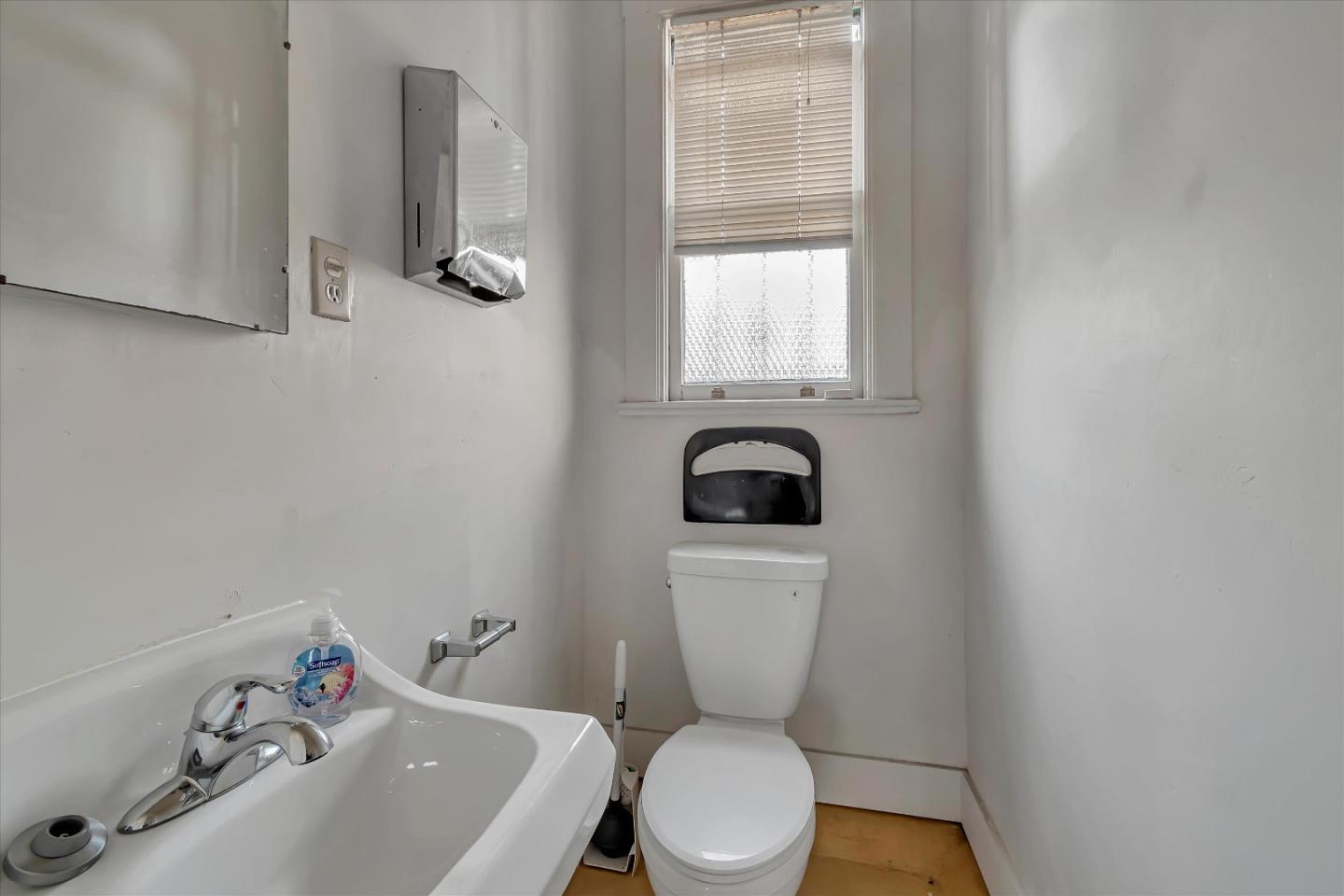 Detail Gallery Image 10 of 14 For 1158 Geneva Ave #1156,  San Francisco,  CA 94112 - – Beds | – Baths