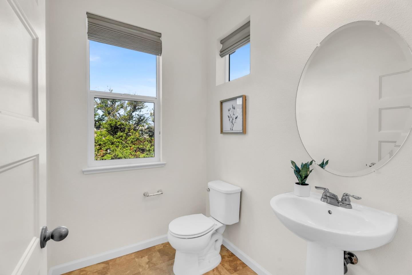 Detail Gallery Image 15 of 35 For 20 Hibiscus Ct, Daly City,  CA 94014 - 3 Beds | 2/1 Baths
