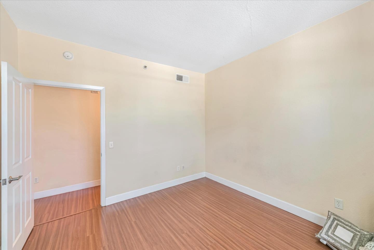 Detail Gallery Image 21 of 72 For 20488 Stevens Creek Blvd #1119,  Cupertino,  CA 95014 - 2 Beds | 2 Baths