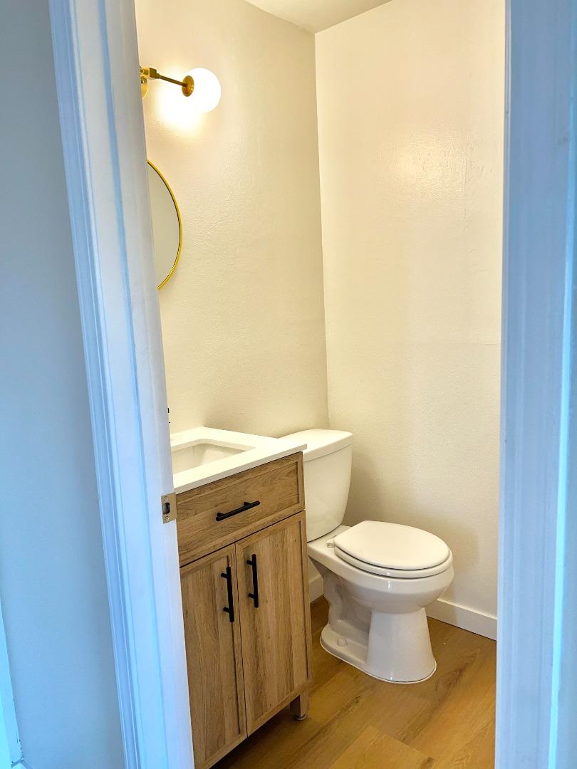 Detail Gallery Image 11 of 25 For 1059 S 55th St, Richmond,  CA 94804 - 3 Beds | 1/1 Baths