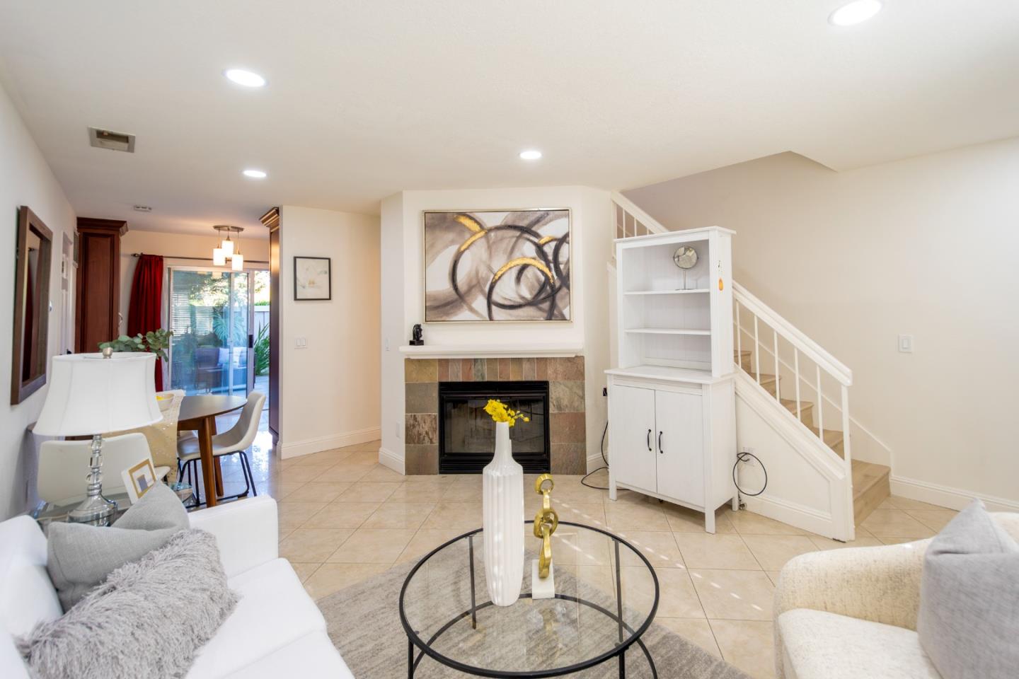 Detail Gallery Image 6 of 28 For 4154 Blackford Cir, San Jose,  CA 95117 - 2 Beds | 2/1 Baths