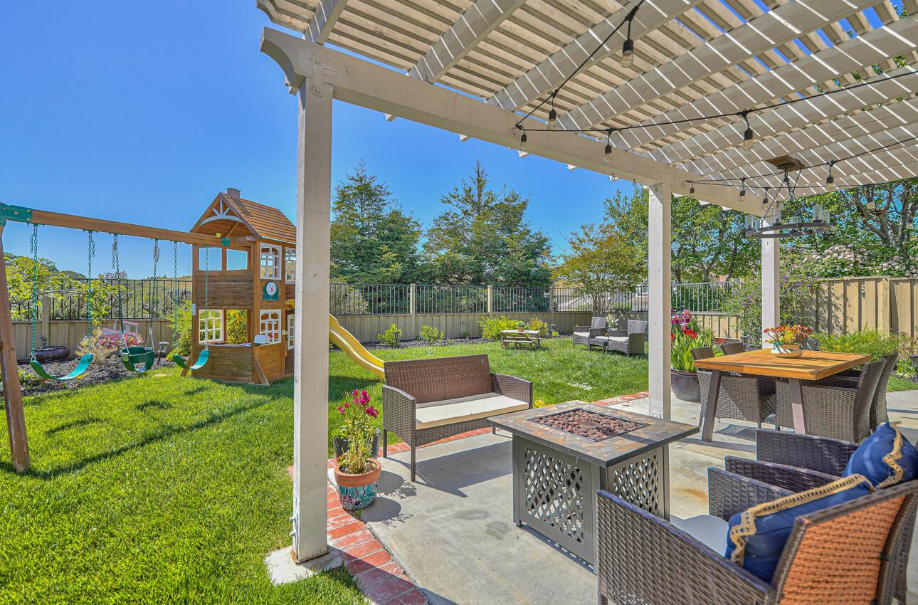 Detail Gallery Image 15 of 31 For 26210 Acclaim Ct, Salinas,  CA 93908 - 3 Beds | 2 Baths