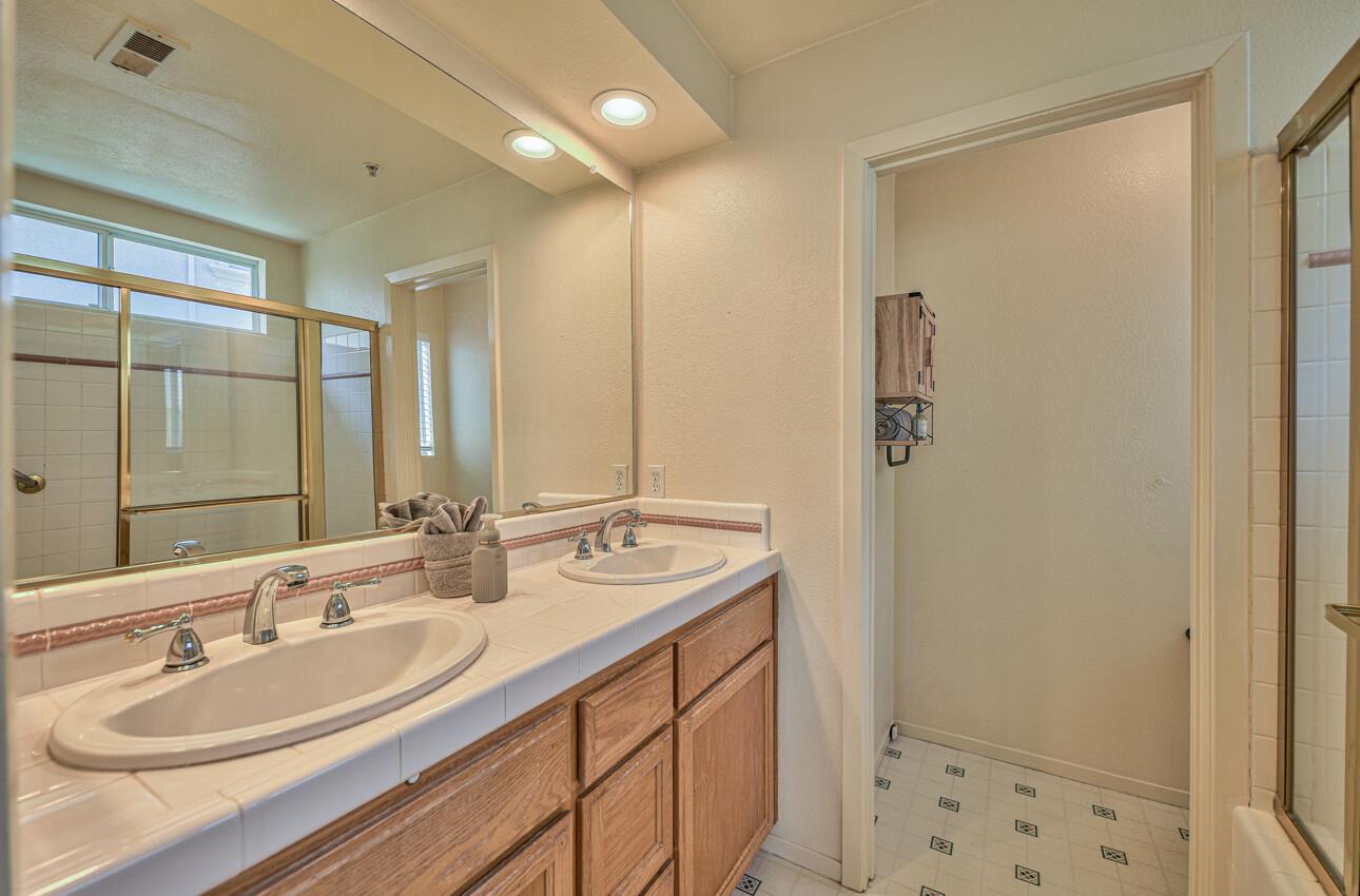 Detail Gallery Image 22 of 31 For 26210 Acclaim Ct, Salinas,  CA 93908 - 3 Beds | 2 Baths