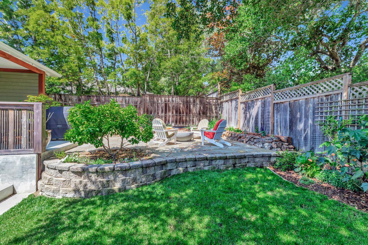 Detail Gallery Image 55 of 95 For 2611 Coronet Blvd, Belmont,  CA 94002 - 3 Beds | 2 Baths