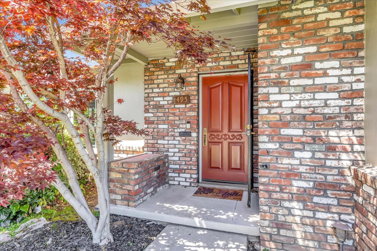 Detail Gallery Image 2 of 43 For 1495 Cherry Valley Dr, San Jose,  CA 95125 - 3 Beds | 2 Baths