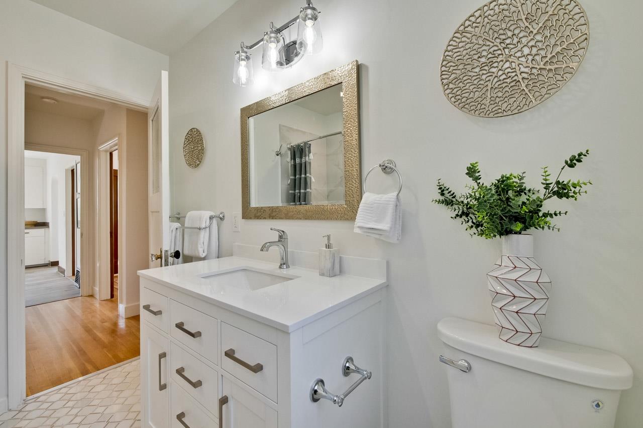Detail Gallery Image 30 of 57 For 560 Yosemite Ave, Mountain View,  CA 94041 - 3 Beds | 1/1 Baths