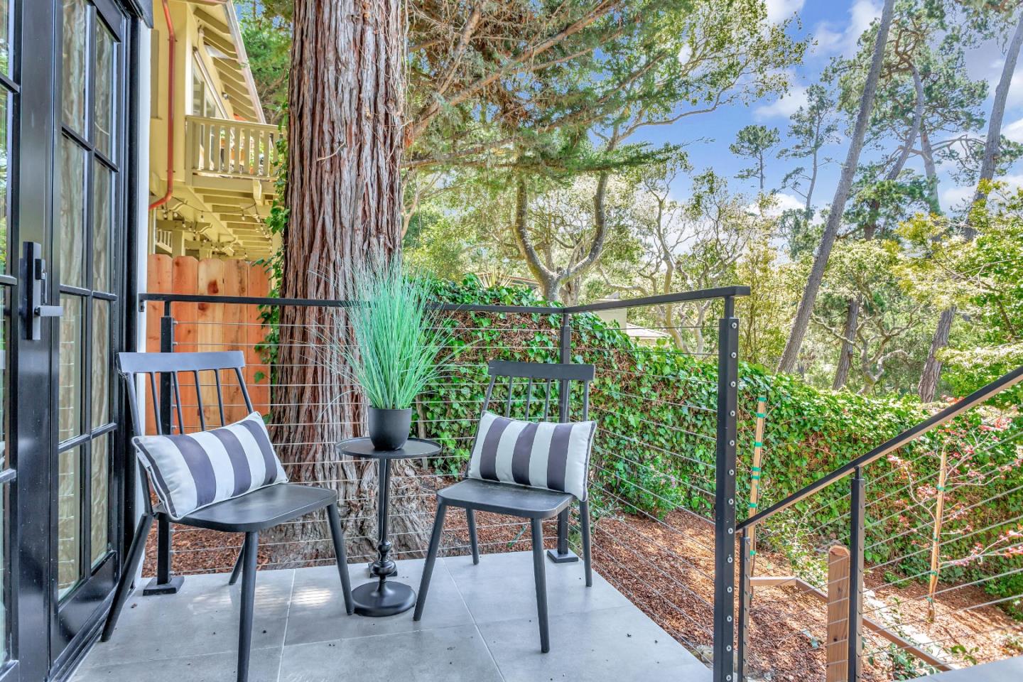 Detail Gallery Image 12 of 24 For 0 Monte Verde, 2 Sw of 2nd Ave, Carmel,  CA 93921 - 3 Beds | 2 Baths