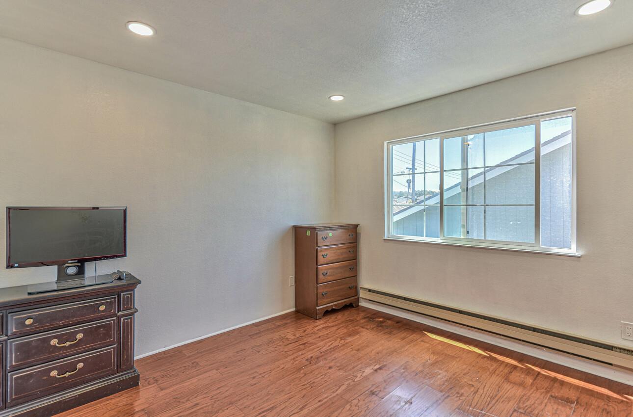 Detail Gallery Image 32 of 39 For 1268 San Pablo Ave, Seaside,  CA 93955 - 3 Beds | 2/1 Baths