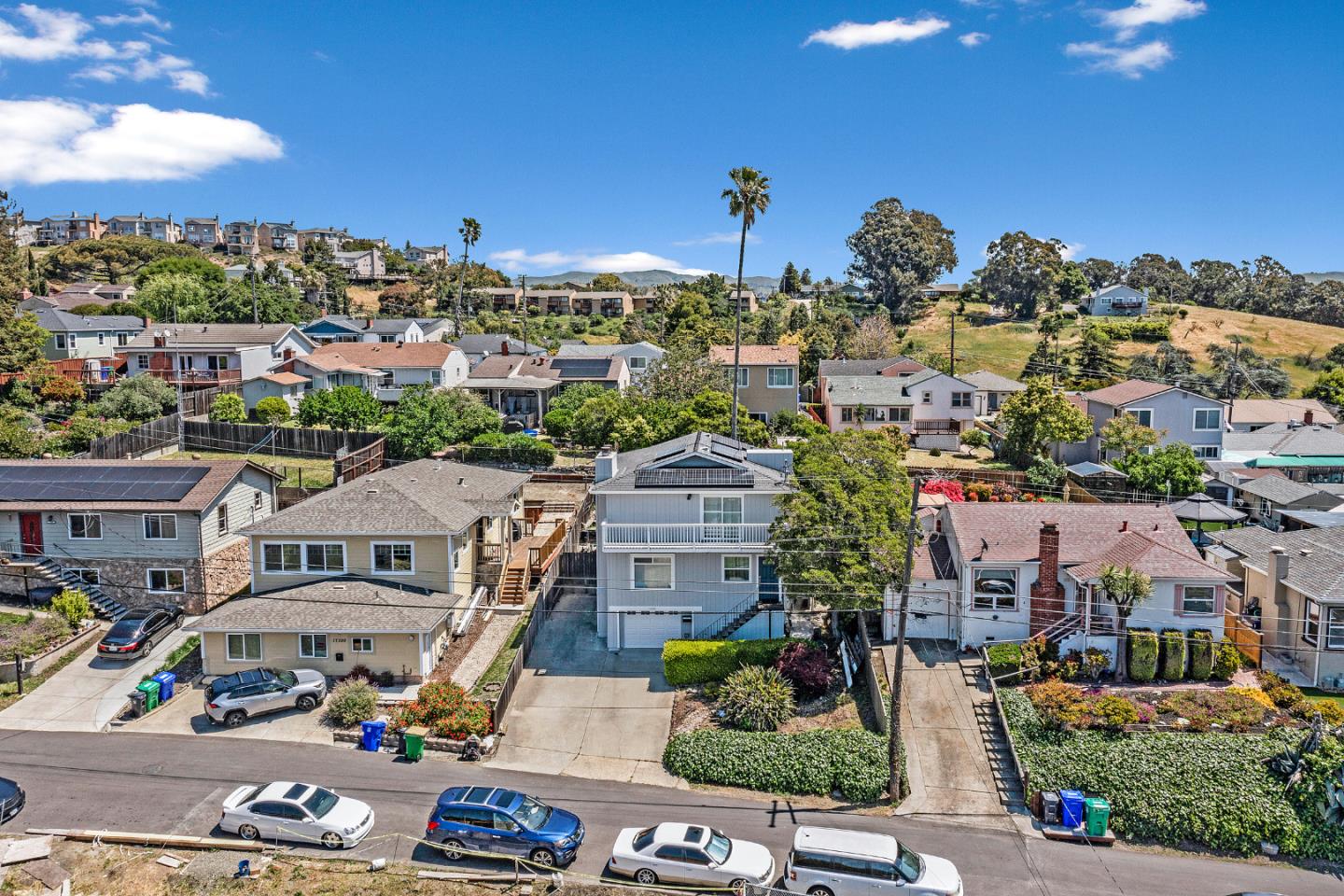 17210 President Dr, Castro Valley, CA 94546 photo 3