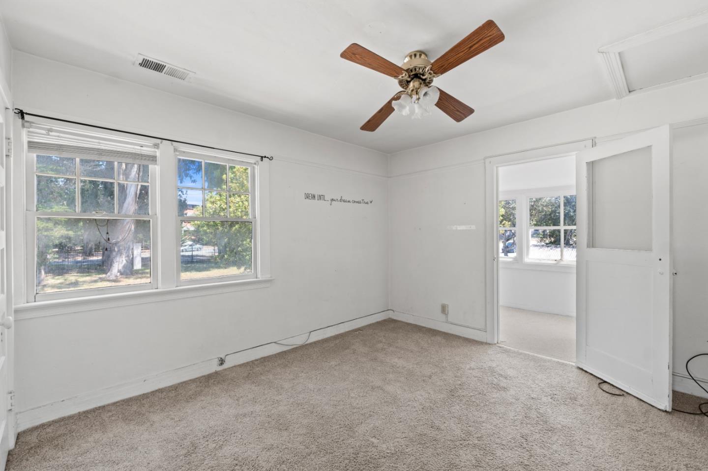 Detail Gallery Image 13 of 16 For 1298 2nd St, Monterey,  CA 93940 - 3 Beds | 1/1 Baths