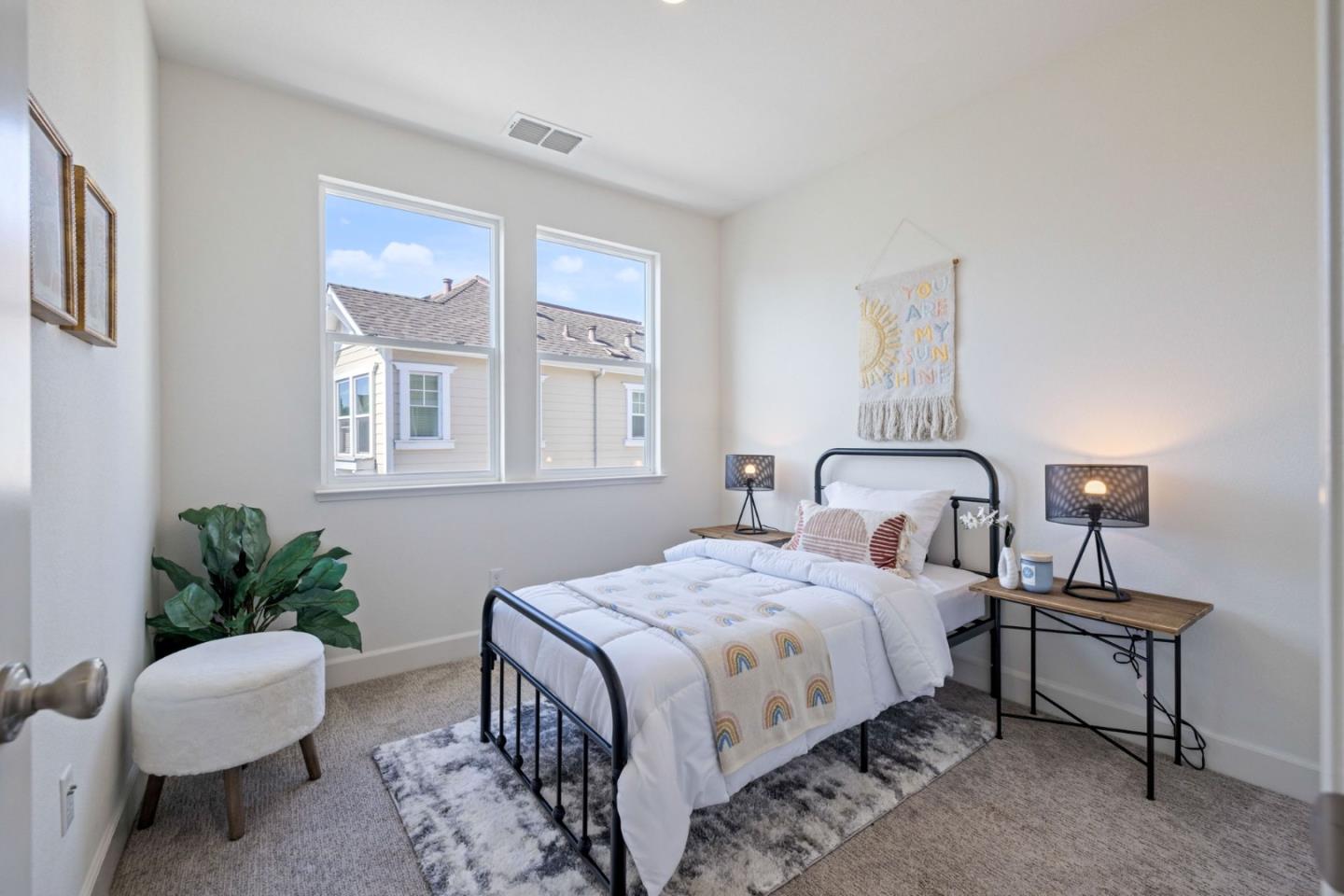 Detail Gallery Image 31 of 46 For 2067 Colony St, Mountain View,  CA 94043 - 4 Beds | 3/1 Baths