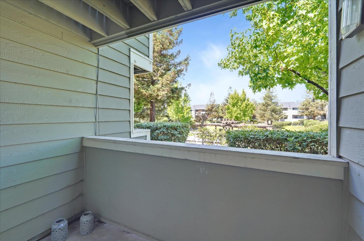 Detail Gallery Image 12 of 17 For 2023 Castlebury Dr, San Jose,  CA 95116 - 1 Beds | 1 Baths