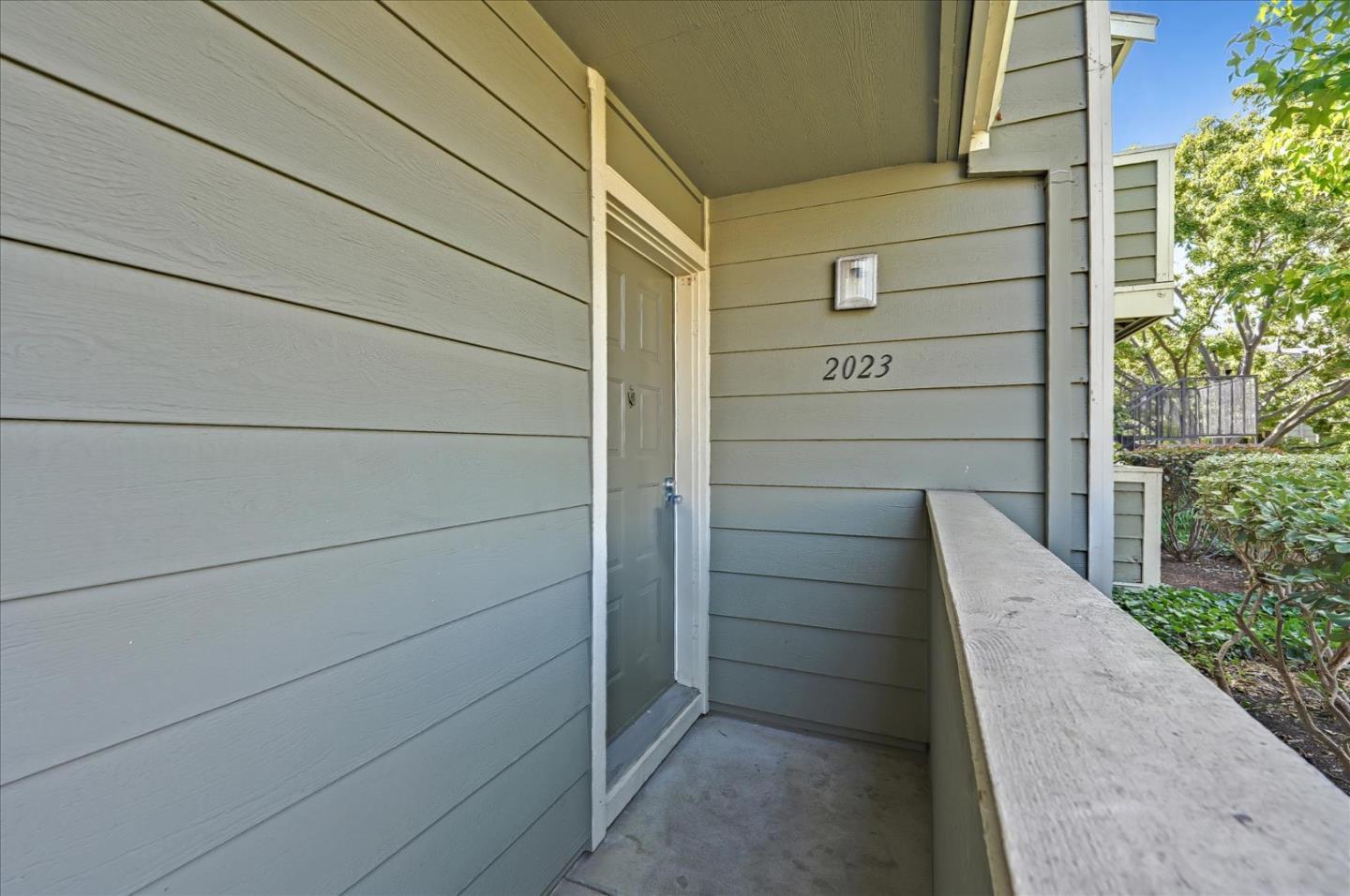 Detail Gallery Image 13 of 17 For 2023 Castlebury Dr, San Jose,  CA 95116 - 1 Beds | 1 Baths