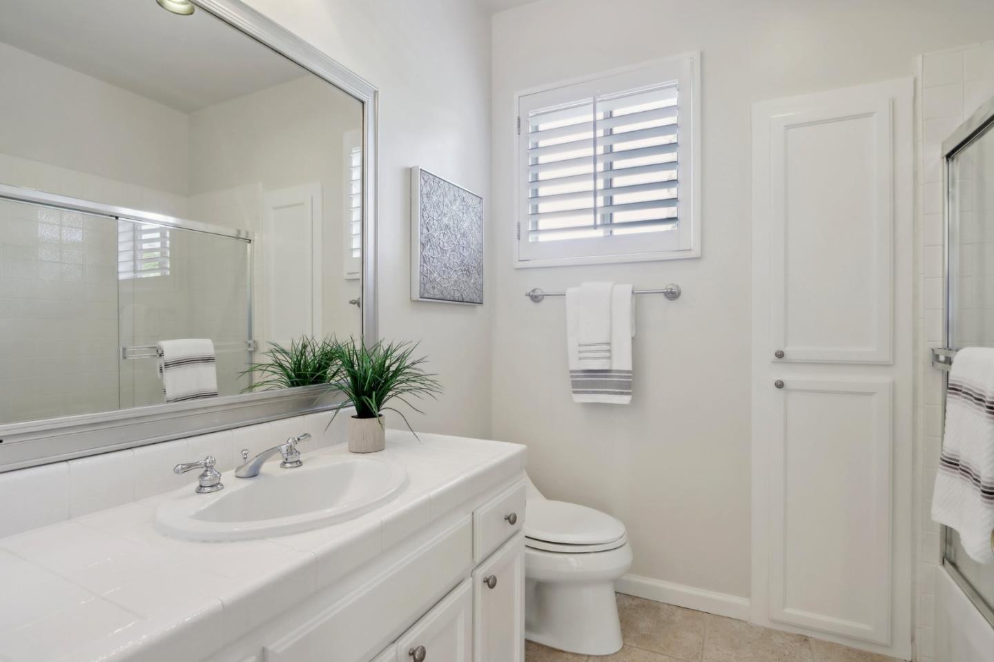 Detail Gallery Image 30 of 84 For 5818 Wales Ct, San Jose,  CA 95138 - 5 Beds | 4/1 Baths