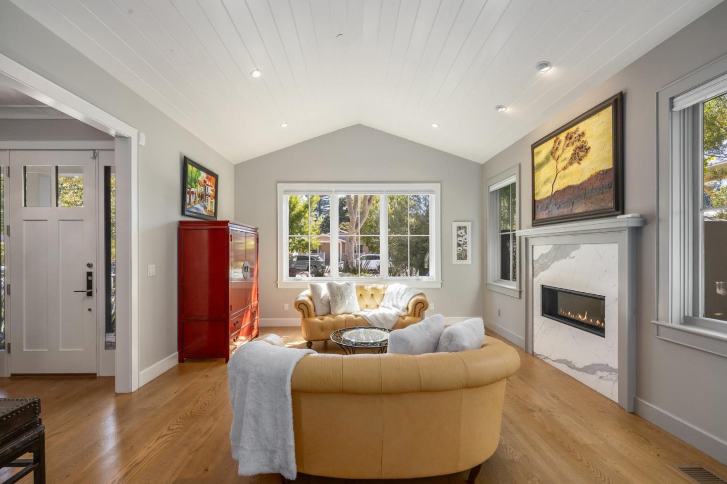 Detail Gallery Image 5 of 72 For 151 Seale Ave, Palo Alto,  CA 94301 - 6 Beds | 4/1 Baths
