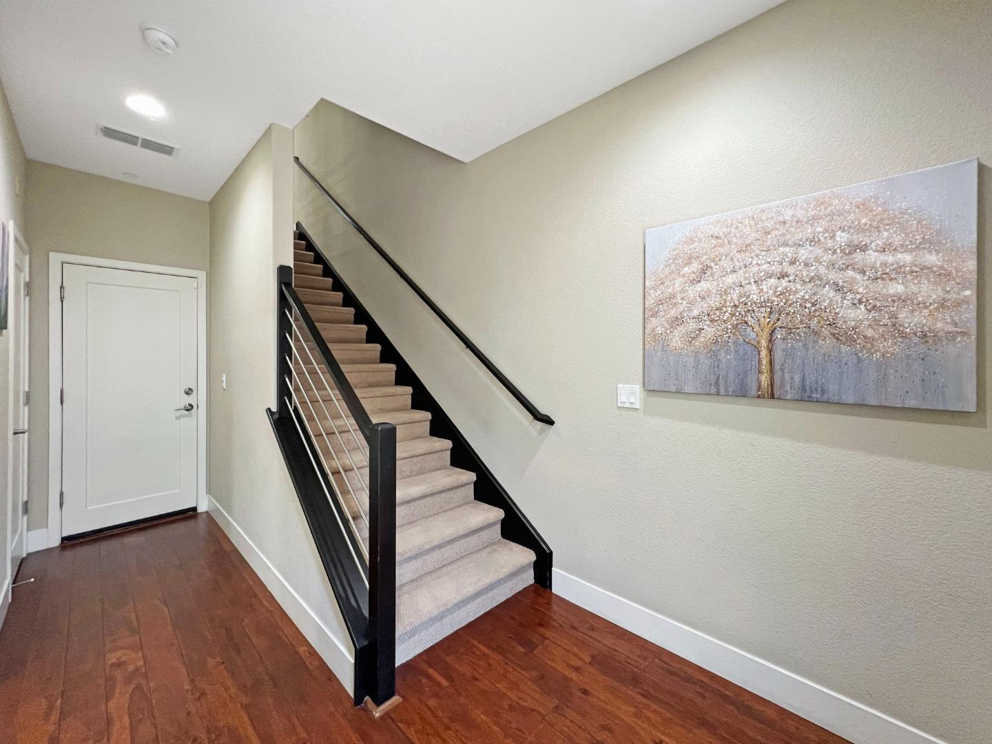 Detail Gallery Image 14 of 50 For 718 Avenue One, San Jose,  CA 95123 - 3 Beds | 3/1 Baths