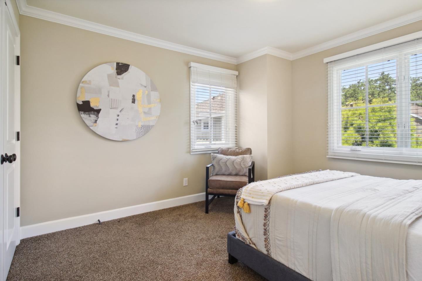 Detail Gallery Image 27 of 39 For 1601 Kentfield Ave, Redwood City,  CA 94061 - 3 Beds | 2/1 Baths