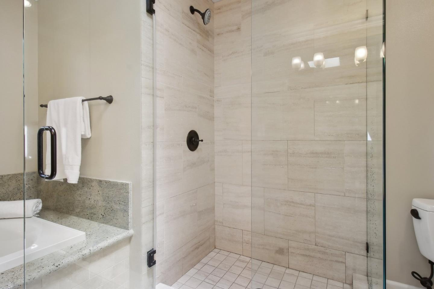 Detail Gallery Image 32 of 39 For 1601 Kentfield Ave, Redwood City,  CA 94061 - 3 Beds | 2/1 Baths