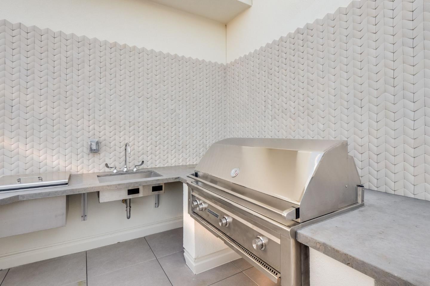 Detail Gallery Image 42 of 44 For 450 1st St #301,  Los Altos,  CA 94022 - 2 Beds | 2/1 Baths