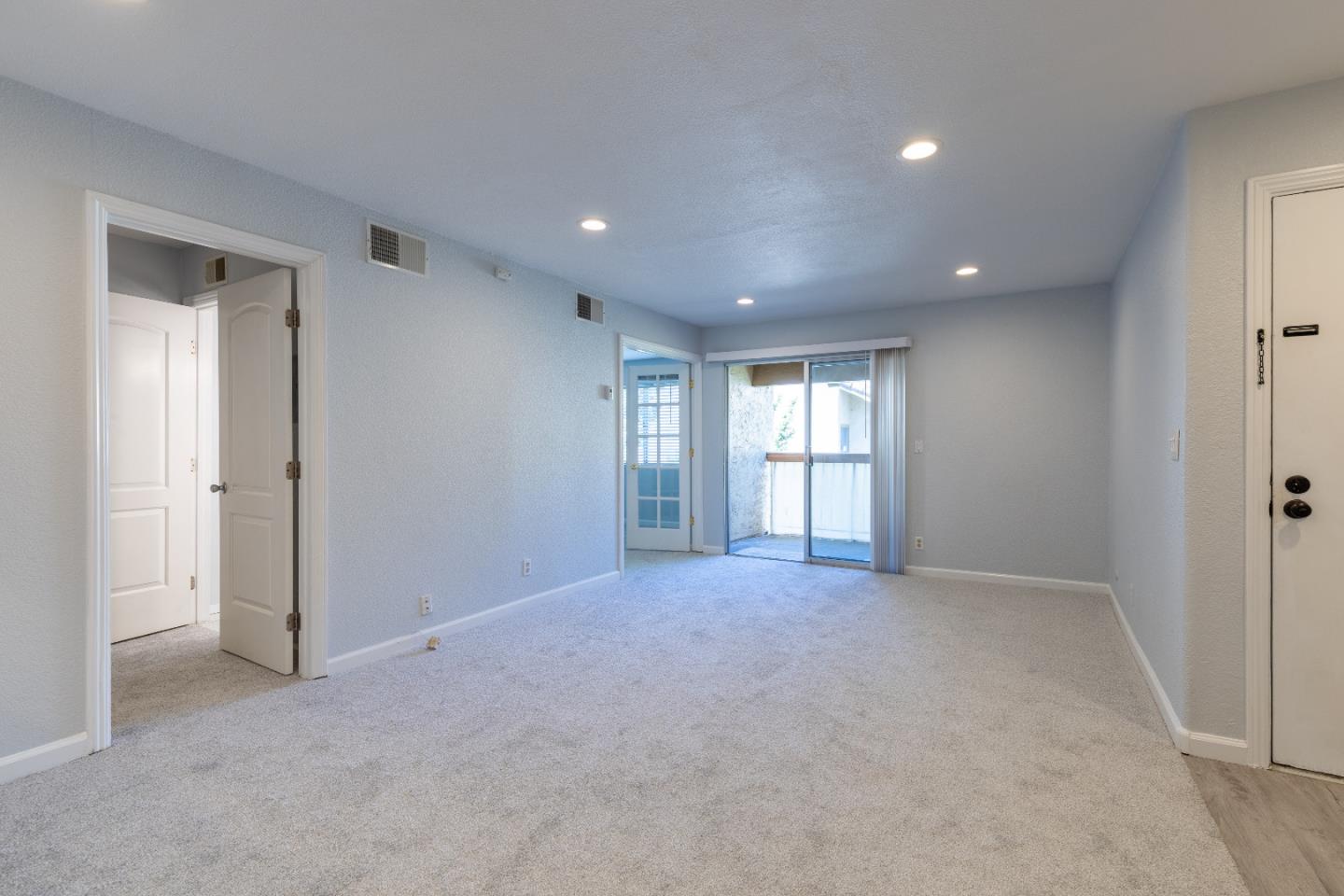 Detail Gallery Image 2 of 15 For 247 N Capitol Ave #263,  San Jose,  CA 95127 - 2 Beds | 1 Baths