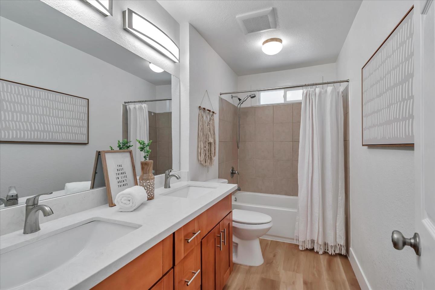 Detail Gallery Image 33 of 42 For 7576 Kirwin Ln, Cupertino,  CA 95014 - 4 Beds | 2 Baths