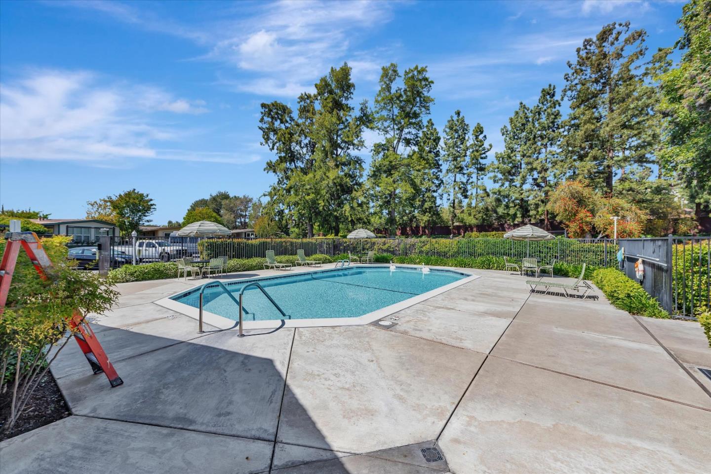 Detail Gallery Image 43 of 43 For 587 Mill Pond #587,  San Jose,  CA 95125 - 2 Beds | 2 Baths