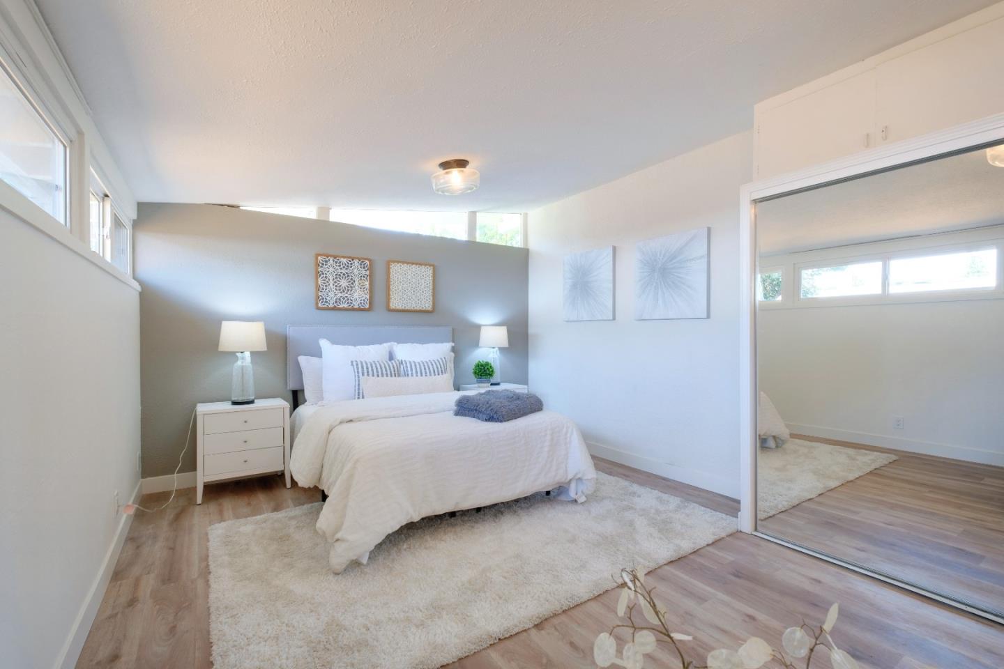 Detail Gallery Image 37 of 59 For 364 N Rengstorff Ave, Mountain View,  CA 94043 - 4 Beds | 2 Baths