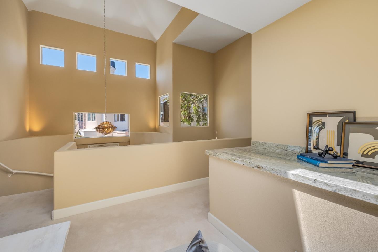 Detail Gallery Image 38 of 52 For 840 Lakeshore Dr, Redwood Shores,  CA 94065 - 3 Beds | 2/1 Baths