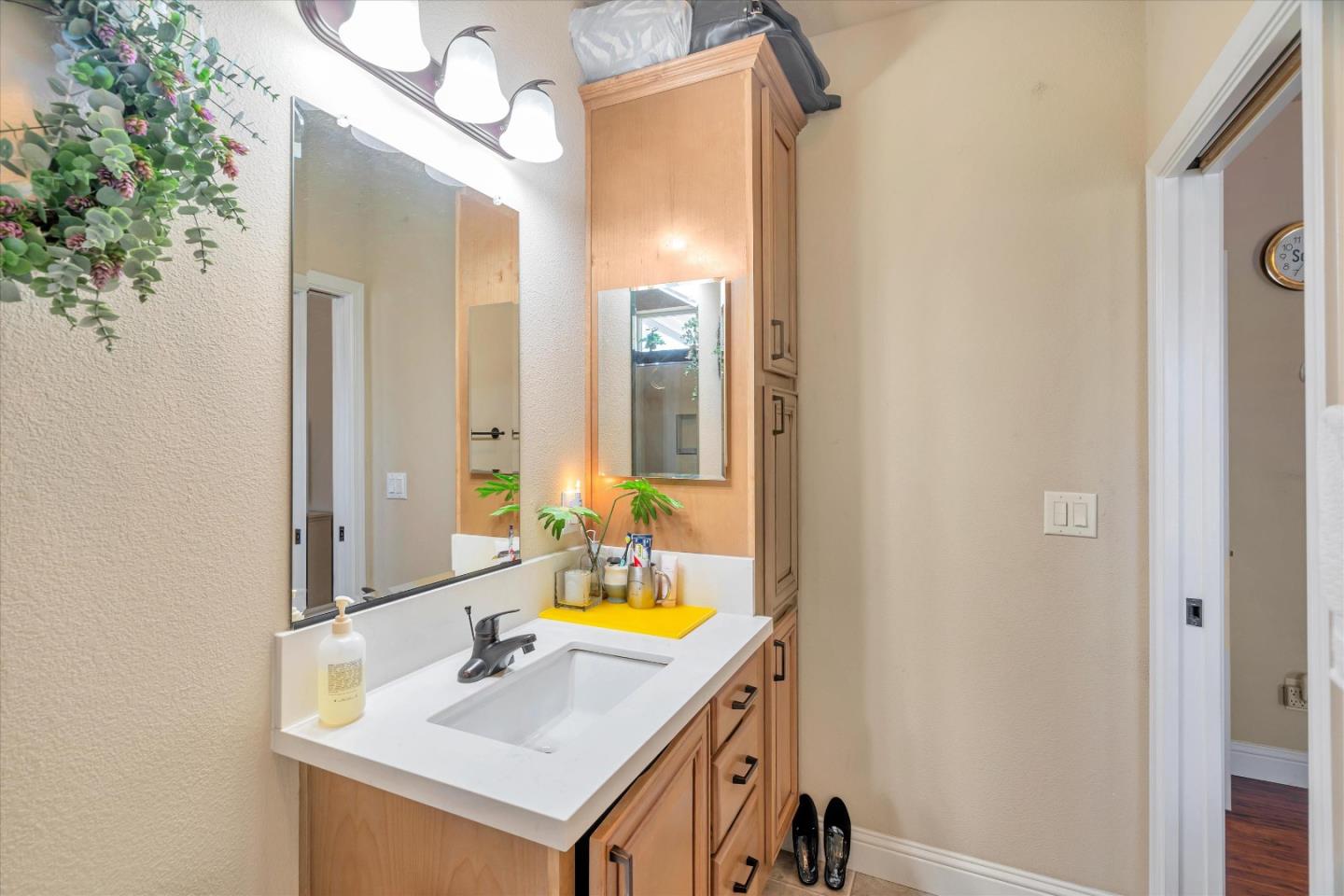 Detail Gallery Image 17 of 26 For 1520 E. Capitol Expy. #82,  San Jose,  CA 95121 - 3 Beds | 0 Baths