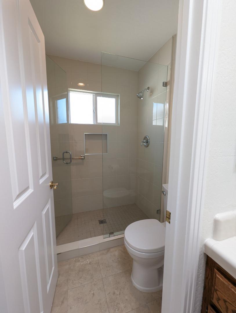 Detail Gallery Image 20 of 22 For 3612 Orinda Dr, San Mateo,  CA 94403 - 3 Beds | 2 Baths