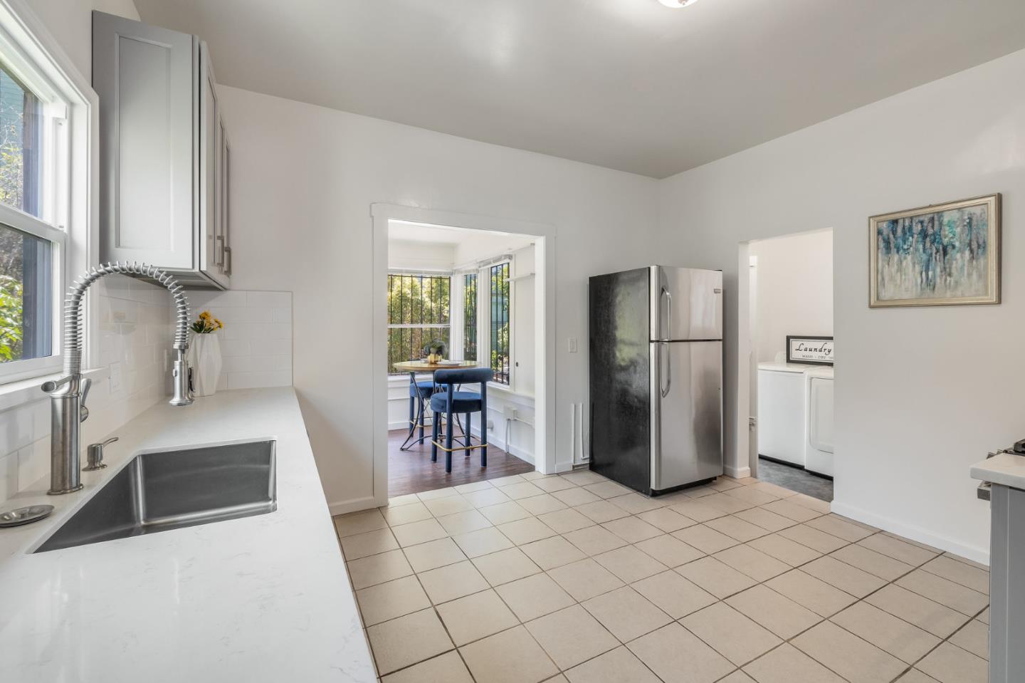 Detail Gallery Image 15 of 43 For 119 7th St, Oakland,  CA 94607 - 3 Beds | 2 Baths