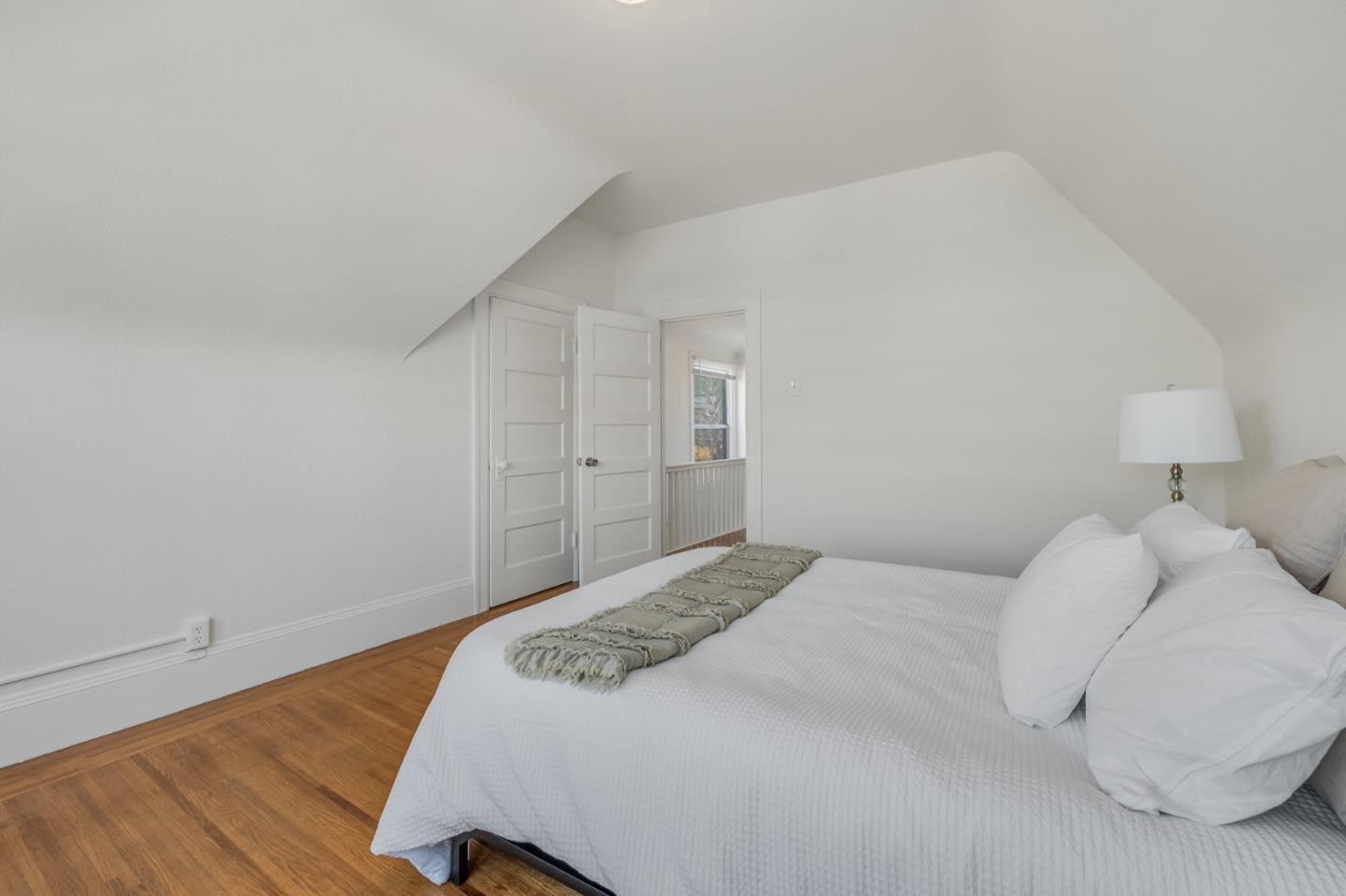 Detail Gallery Image 26 of 43 For 119 7th St, Oakland,  CA 94607 - 3 Beds | 2 Baths