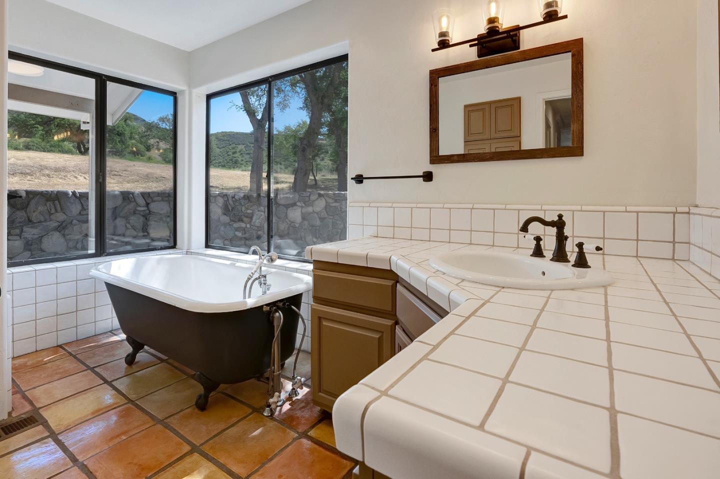 Detail Gallery Image 41 of 74 For 45251 Carmel Valley Rd, Greenfield,  CA 93927 - 3 Beds | 2 Baths