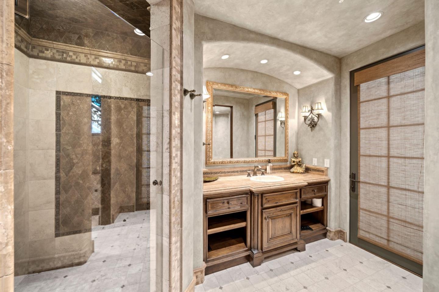 Detail Gallery Image 45 of 82 For 25751 Elena Rd, Los Altos Hills,  CA 94022 - 6 Beds | 8/1 Baths