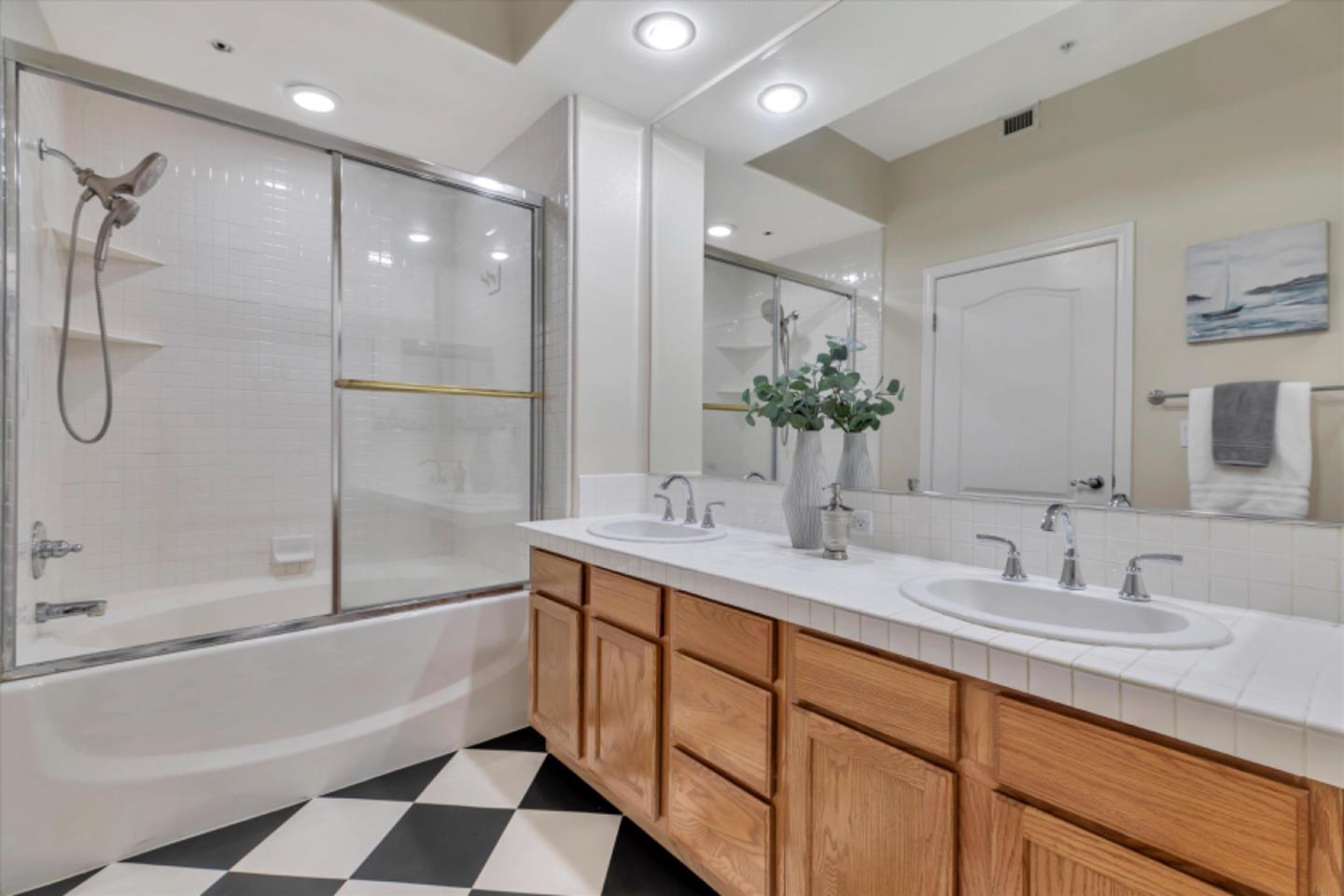 Detail Gallery Image 29 of 50 For 144 S 3rd St #617,  San Jose,  CA 95112 - 2 Beds | 2 Baths