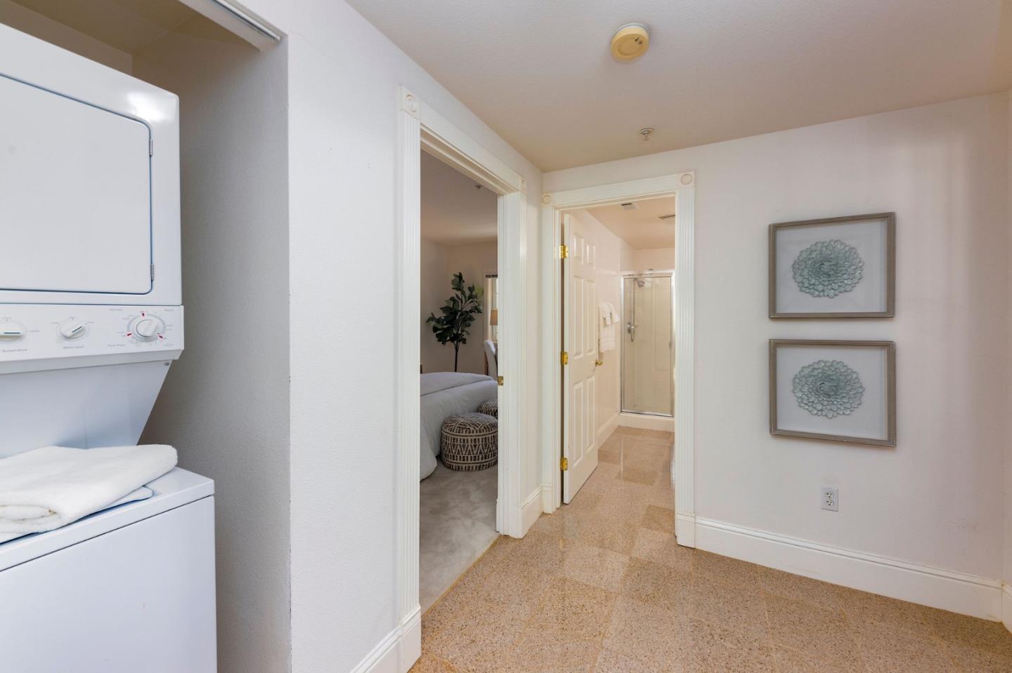 Detail Gallery Image 28 of 51 For 530 El Camino Real #302,  Burlingame,  CA 94010 - 2 Beds | 2 Baths