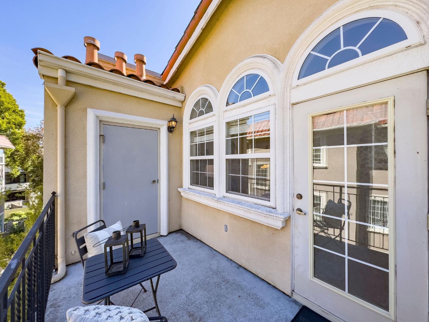 Detail Gallery Image 38 of 51 For 530 El Camino Real #302,  Burlingame,  CA 94010 - 2 Beds | 2 Baths