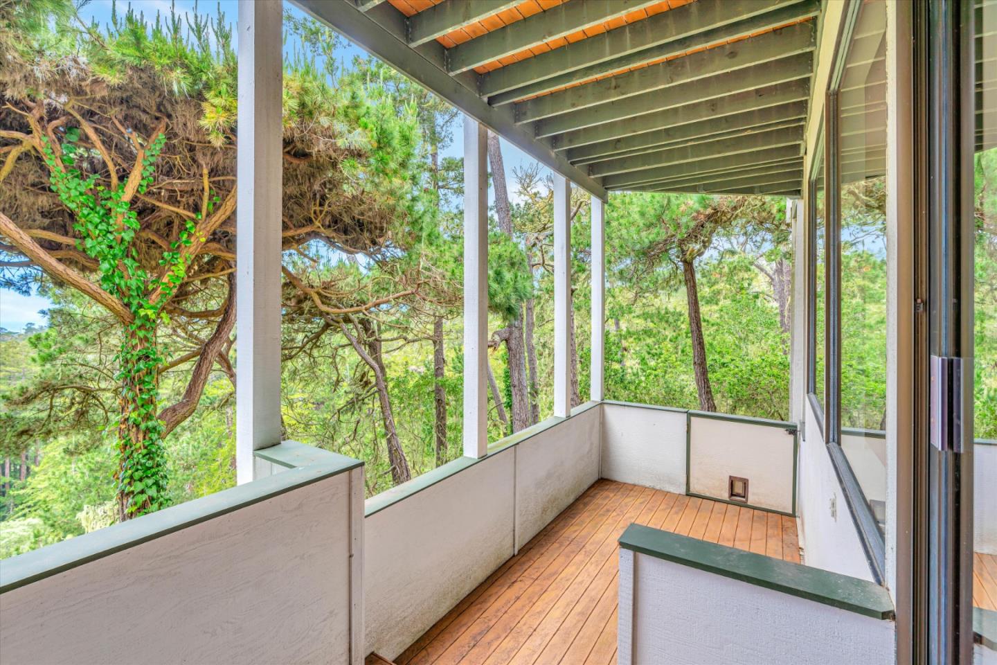 Detail Gallery Image 49 of 61 For 81 Corona Rd a,  Carmel,  CA 93923 - 3 Beds | 3/1 Baths