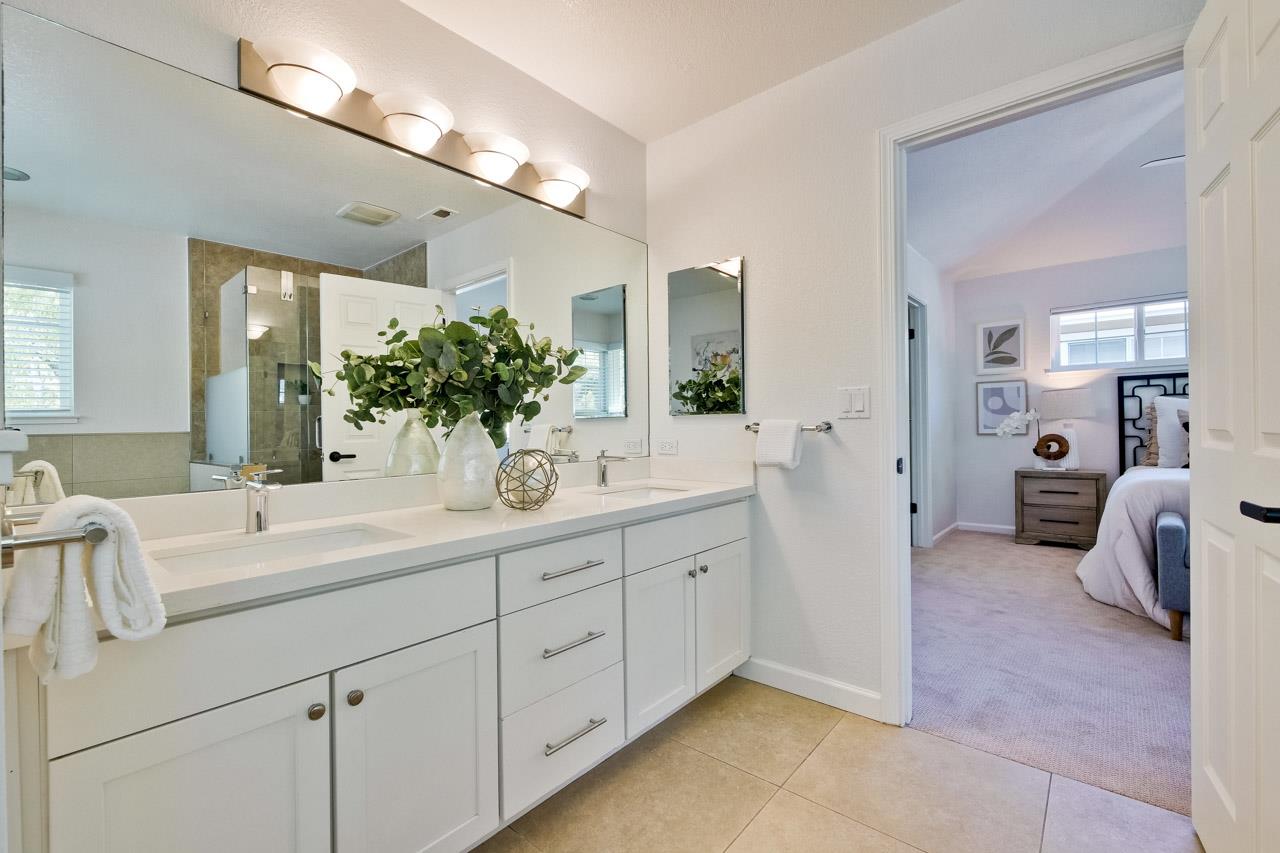 Detail Gallery Image 31 of 68 For 2115 Windrose Pl, Mountain View,  CA 94043 - 3 Beds | 2/1 Baths