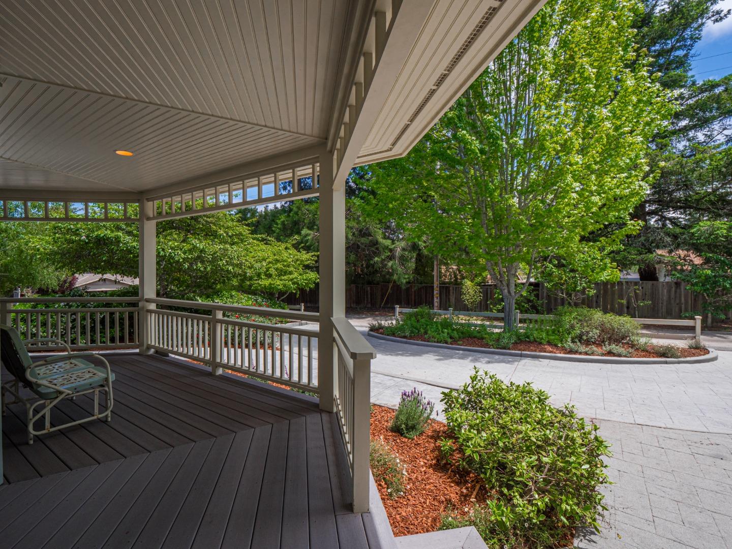 Detail Gallery Image 10 of 112 For 150 Fox Ct, Scotts Valley,  CA 95066 - 4 Beds | 3/1 Baths
