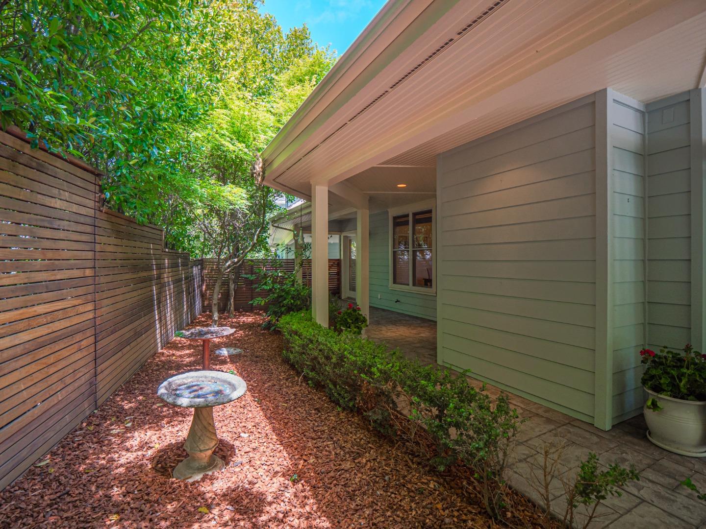 Detail Gallery Image 98 of 112 For 150 Fox Ct, Scotts Valley,  CA 95066 - 4 Beds | 3/1 Baths
