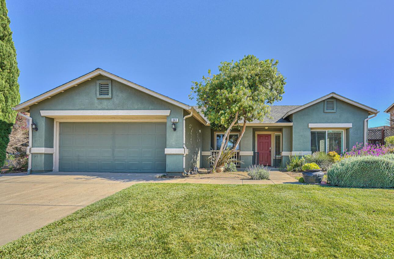 Detail Gallery Image 1 of 1 For 363 Chardonnay Dr, Salinas,  CA 93906 - 3 Beds | 2 Baths