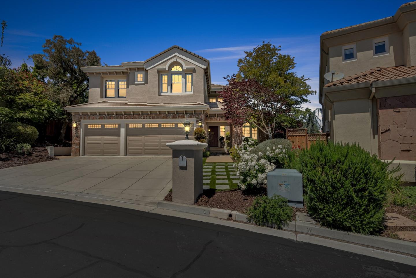 Detail Gallery Image 1 of 48 For 5651 Morningside Dr, San Jose,  CA 95138 - 4 Beds | 3/1 Baths