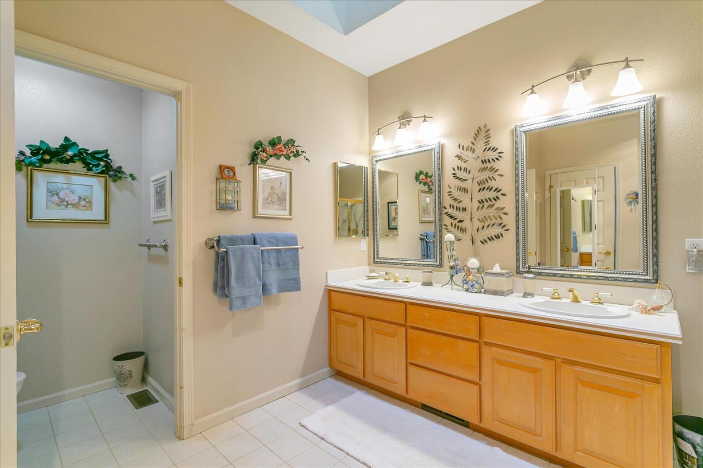 Detail Gallery Image 22 of 36 For 8721 Mccarty Ranch Dr, San Jose,  CA 95135 - 2 Beds | 2/1 Baths