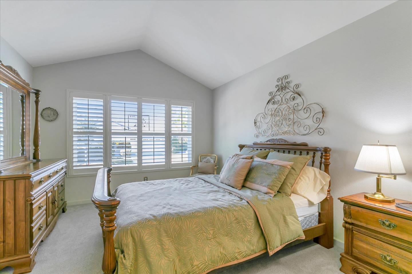 Detail Gallery Image 23 of 36 For 8721 Mccarty Ranch Dr, San Jose,  CA 95135 - 2 Beds | 2/1 Baths