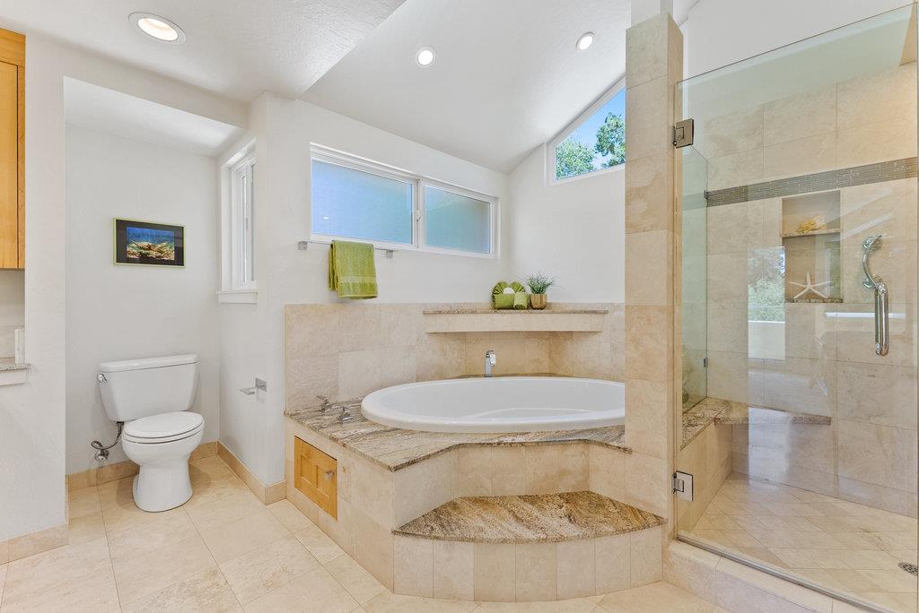 Detail Gallery Image 21 of 45 For 661 Cliff Dr, Aptos,  CA 95003 - 3 Beds | 2/1 Baths