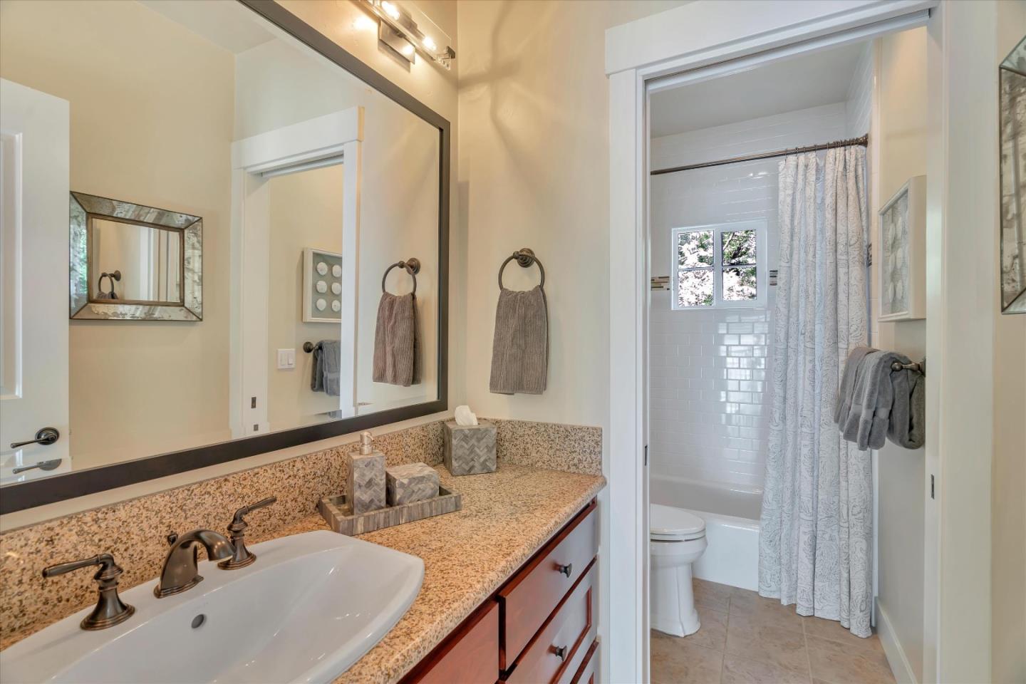 Detail Gallery Image 26 of 34 For 1708 Jonathan Ave, San Jose,  CA 95125 - 4 Beds | 3/1 Baths