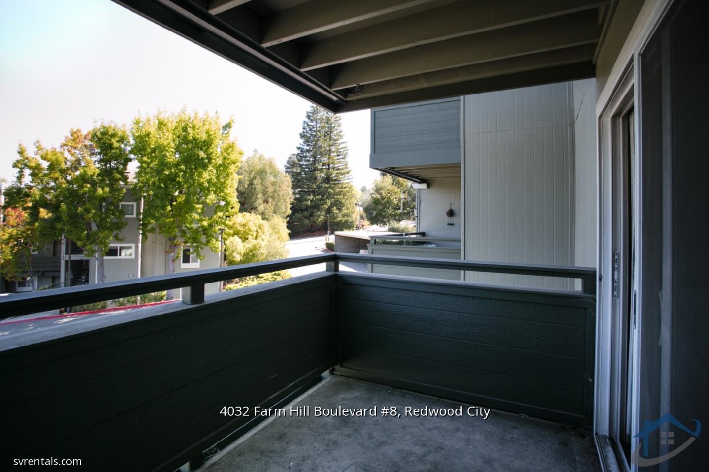 Detail Gallery Image 7 of 23 For 4032 Farm Hill Blvd #8,  Redwood City,  CA 94061 - 2 Beds | 1/1 Baths