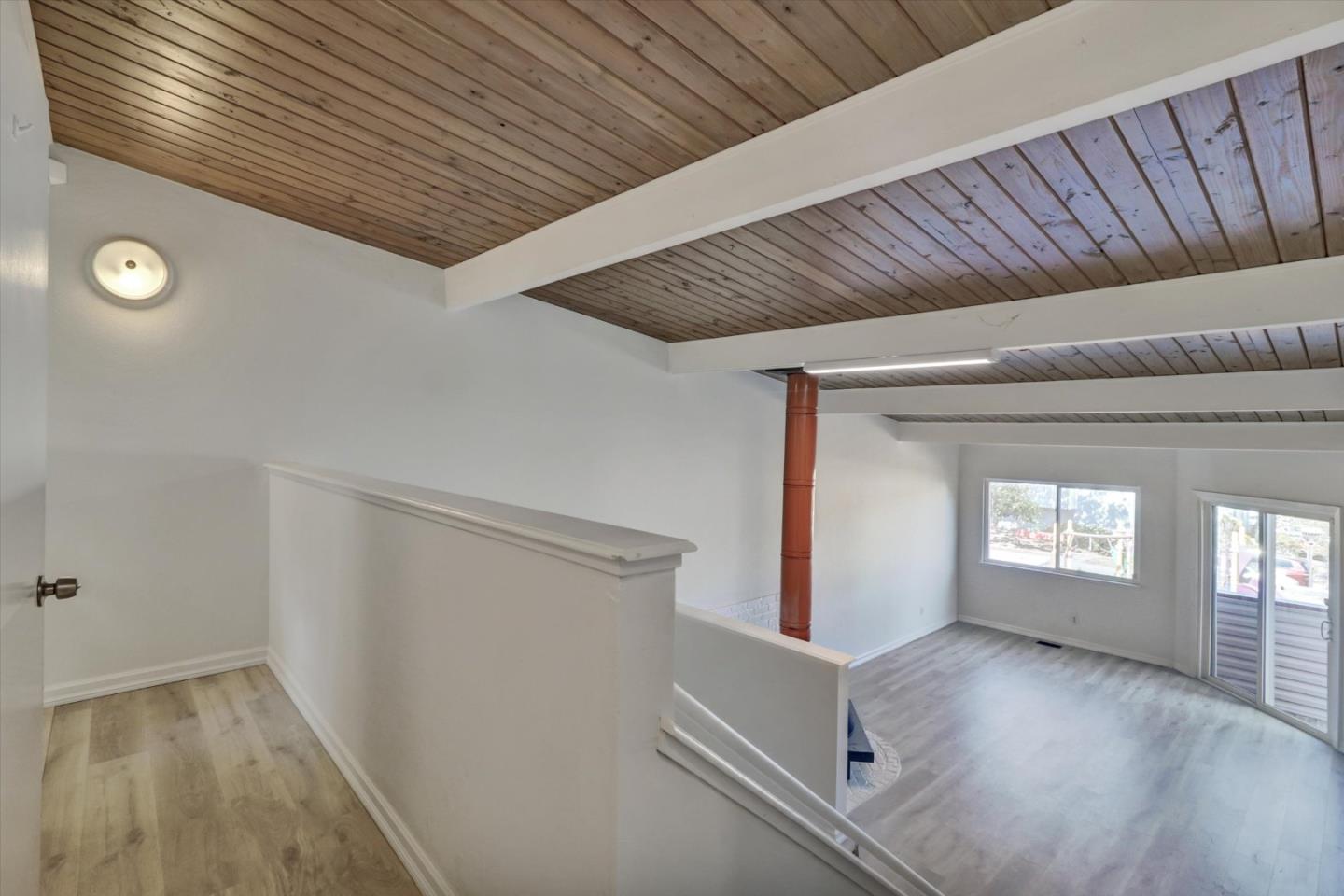 Detail Gallery Image 9 of 42 For 2230 Wexford Ave, South San Francisco,  CA 94080 - 4 Beds | 2/1 Baths